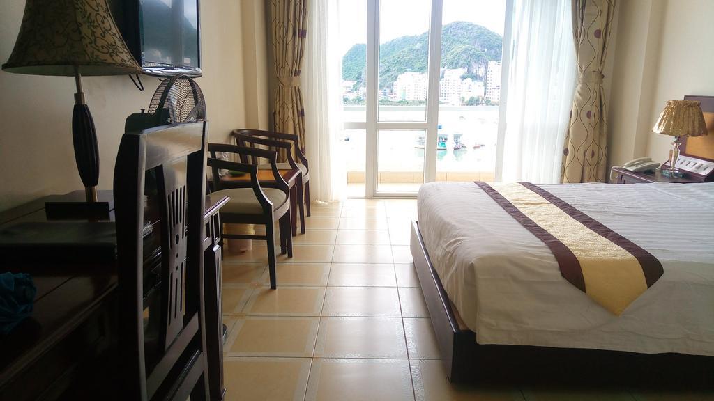 Hung Long Harbour Hotel Cat Ba Dong Khe Sau Bagian luar foto