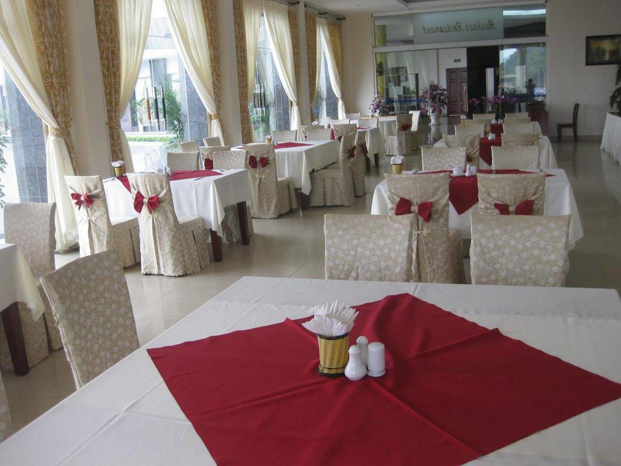 Hung Long Harbour Hotel Cat Ba Dong Khe Sau Bagian luar foto
